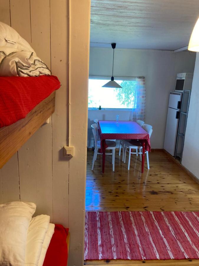 Svens Stuga Burträsk Buitenkant foto
