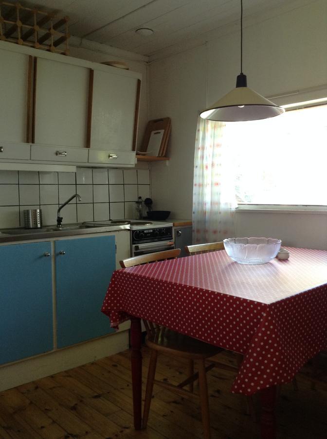 Svens Stuga Burträsk Buitenkant foto